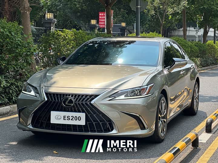 Lexus ES 200 Premium Edition - ავტომობილი ჩინეთიდან