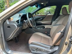 Lexus ES 200 Premium Edition - ფოტო 6