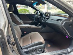 Lexus ES 200 Premium Edition - ფოტო 8