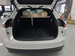 Li Auto i6 2025 Two-Wheel Drive Standard - ფოტო 10