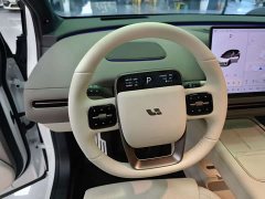 Li Auto i6 2025 Two-Wheel Drive Standard - ფოტო 13