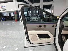 Li Auto i6 2025 Two-Wheel Drive Standard - ფოტო 16