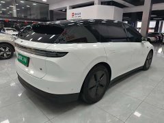 Li Auto i6 2025 Two-Wheel Drive Standard - ფოტო 9