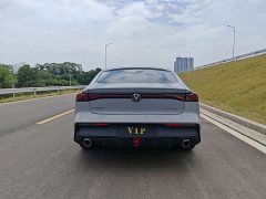 Changan UNI-V 1.5T Deluxe - ფოტო 13