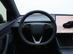 Tesla Model Y Long Range Rear-Wheel Drive - ფოტო 18