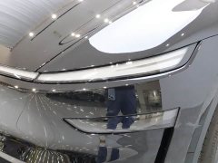 Tesla Model Y Long Range Rear-Wheel Drive - ფოტო 19