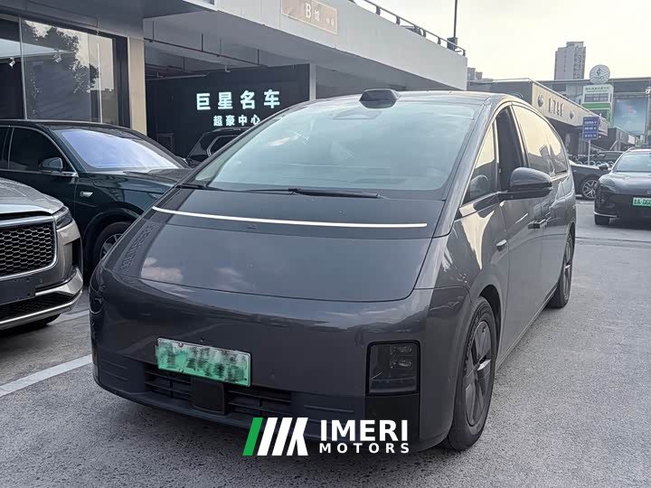 Li Auto Li Xiang MEGA Ultra - ავტომობილი ჩინეთიდან
