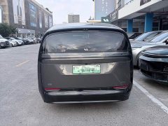Li Auto Li Xiang MEGA Ultra - ფოტო 4