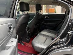 Honda Vezel 1.5L CVT Luxury - ფოტო 12