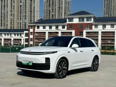 Li Auto L7 Pro - ფოტო 1