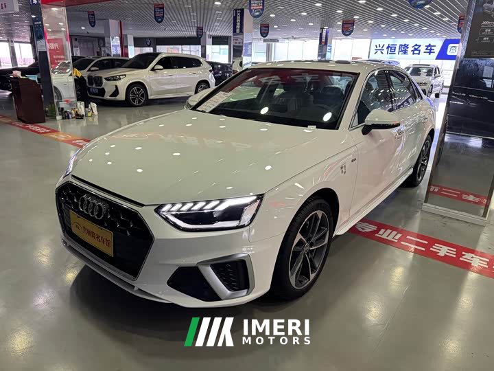 Audi A4L 40 TFSI Fashion Dynamic
