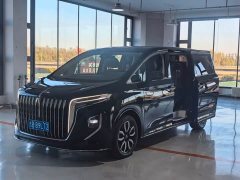 FAW Red Flag HQ9 2.0T Smart Connected Flagship Comfort Edition - ფოტო 3