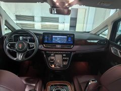 FAW Red Flag HQ9 2.0T Smart Connected Flagship Comfort Edition - ფოტო 5