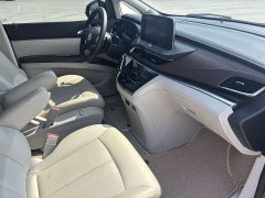 Buick GL8 Land Business Class 652T Comfort - ფოტო 6