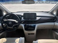 Buick GL8 Land Business Class 652T Comfort - ფოტო 9