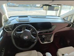 Buick GL8 Avenir Seven-Seater Comfort Edition - ფოტო 2