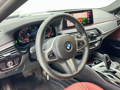 BMW 5 Series 530Li Premier M Sport Package - ფოტო 13
