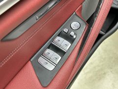 BMW 5 Series 530Li Premier M Sport Package - ფოტო 17