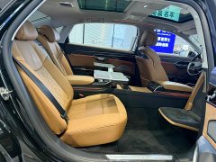 Audi A8 2024 A8L Horch Founder’s Edition Legend - ფოტო 10