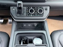 Land Rover Defender 110 3.0T P400 XS - ფოტო 14