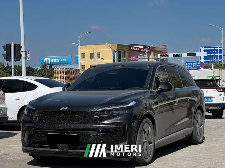 Nio Lerado L90 Max Six-Seater