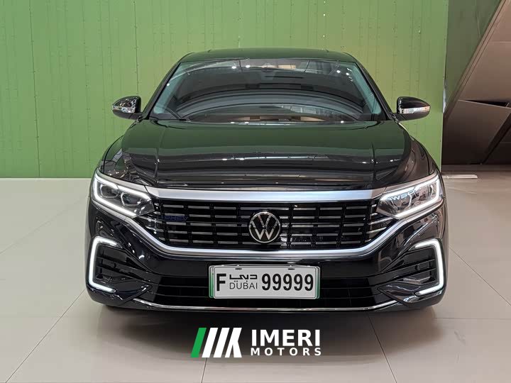 Volkswagen Passat Plug-in Hybrid 430PHEV Luxury Edition - ავტომობილი ჩინეთიდან