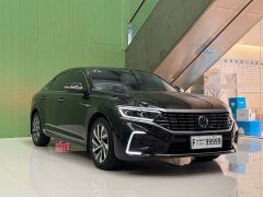 Volkswagen Passat Plug-in Hybrid 430PHEV Luxury Edition - ფოტო 2