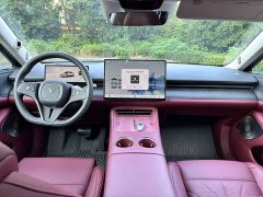 Voyah Lantu Zhaohui L 2026 Four-Wheel Drive Ultra - ფოტო 17