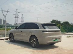 Li Auto L6 Pro - ფოტო 9