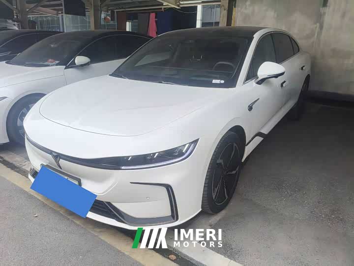 Voyah Lantu Zhaoguang Four-Wheel Drive Flagship