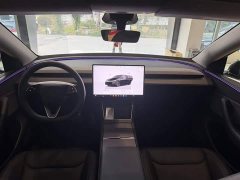 Tesla Model Y Rear-Wheel Drive - ფოტო 6