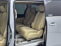 Buick GL8 Land Executive Cabin 652T Luxury - ფოტო 10