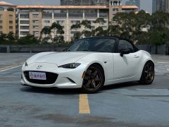 Mazda MX-5 2.0L Manual - ფოტო 1
