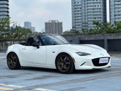Mazda MX-5 2.0L Manual - ფოტო 9