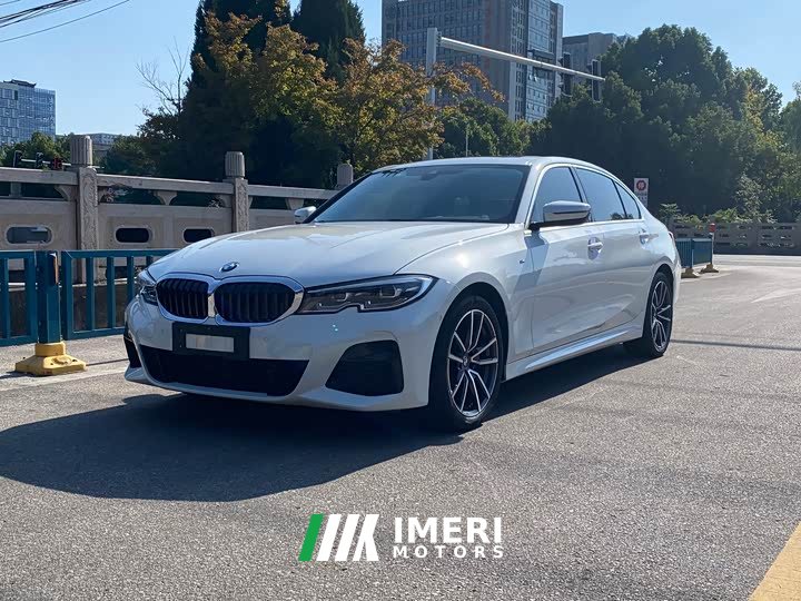 BMW 3 Series 325i M Sport Package - ავტომობილი ჩინეთიდან