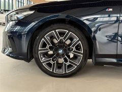 BMW 5 Series 530Li Luxury M Sport Package - ფოტო 7