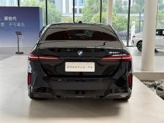 BMW 5 Series 530Li Luxury M Sport Package - ფოტო 8