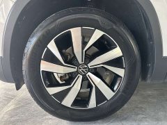 Volkswagen Taos 280TSI FWD Luxury Smart Connected Edition - ფოტო 14