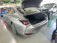 Lexus ES 200 Premium Edition - ფოტო 6