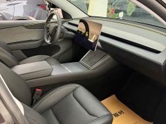 Tesla Model Y Rear-Wheel Drive - ფოტო 3