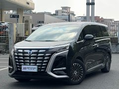 Denza D9 2022 DM-i 970 AWD Flagship - ფოტო 1