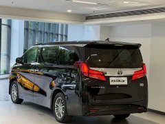 Toyota Alphard 2021 Hybrid 2.5L Luxury - ფოტო 4