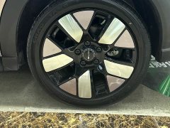 BYD Dolphin 401km Knight Edition - ფოტო 6