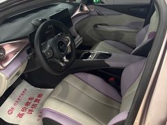 BYD Dolphin 401km Knight Edition - ფოტო 8