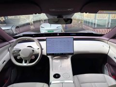 Xiaomi YU7 2025 Rear-Wheel Drive Long-Range Edition - ფოტო 13
