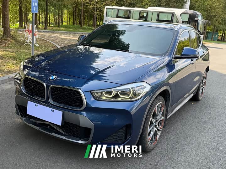 BMW X2 sDrive25i Sharp Edition - ავტომობილი ჩინეთიდან