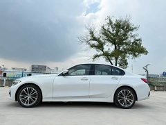 BMW 3 Series 320i M Sport Package - ფოტო 3