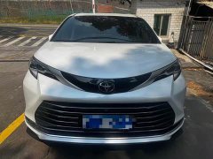 Toyota Sienna 2.5L Hybrid Premium Edition - ფოტო 2