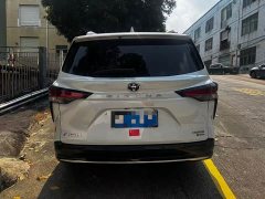 Toyota Sienna 2.5L Hybrid Premium Edition - ფოტო 5