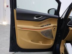Voyah Lantu Dreamchaser EV Four-Wheel Drive Luxury Qiankun Edition - ფოტო 9
